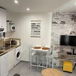 Apartmán 23m2 Moderne Hypercentre - Arenes A 2 Min Nîmes