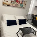 23m2 Moderne Hypercentre - Arenes A 2 Min Nîmes